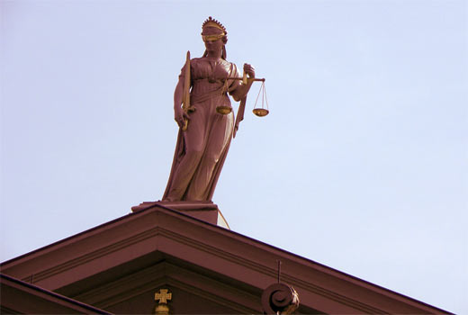 Justiz